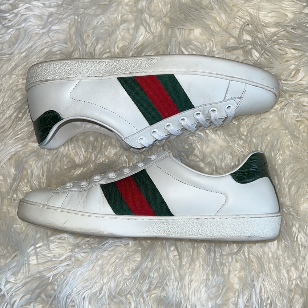Gucci: New Ace Leather Sneakers With Web Detail - Picture 10 of 16